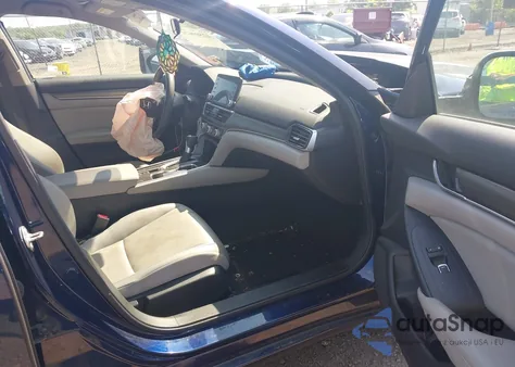 2020 Honda Accord Lx из США, поврежденный, VIN 1HGCV1F18LA129091